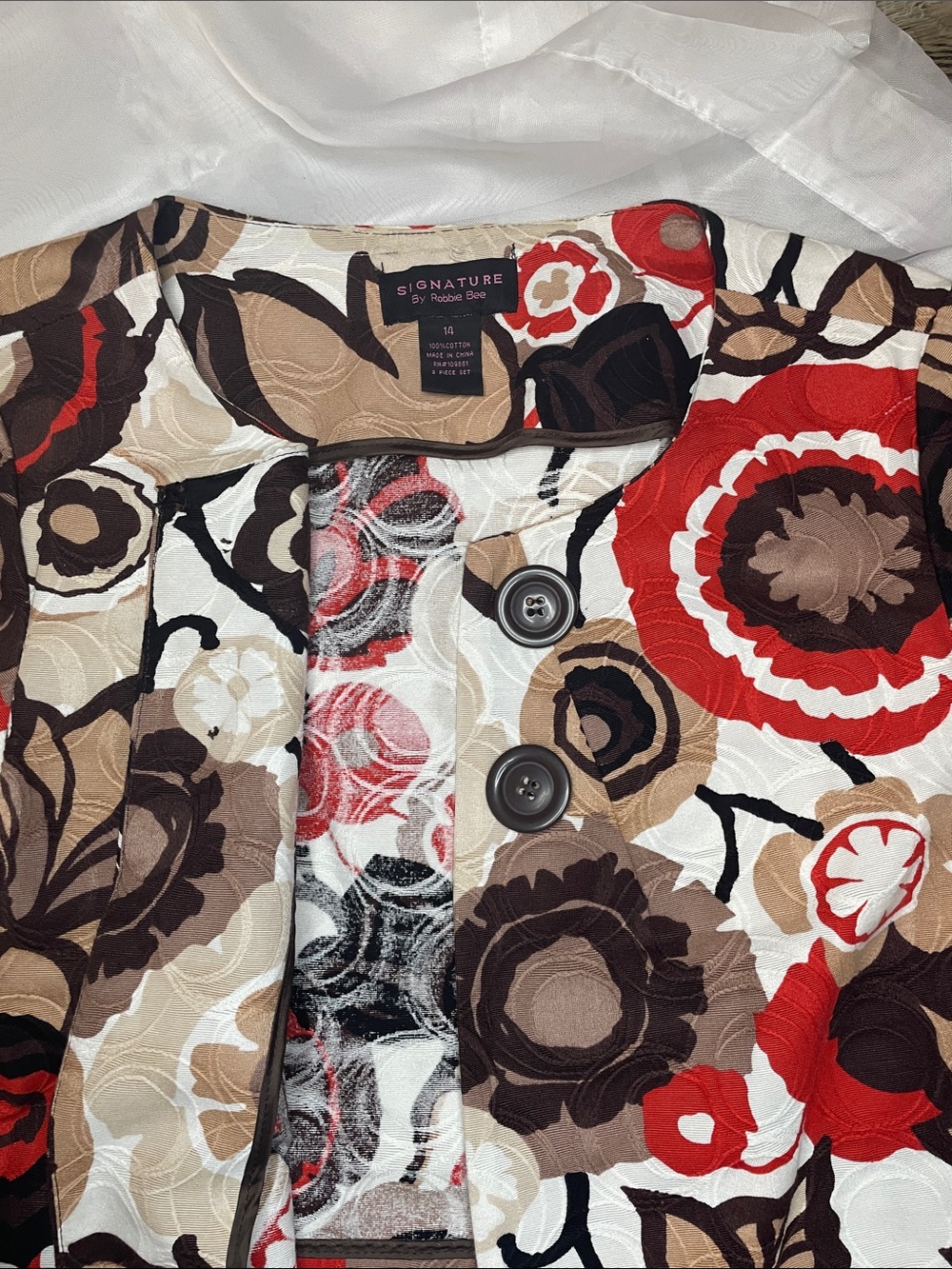 Signature by Robbie Bee. Red, Brown and Cream Floral Button Jacket